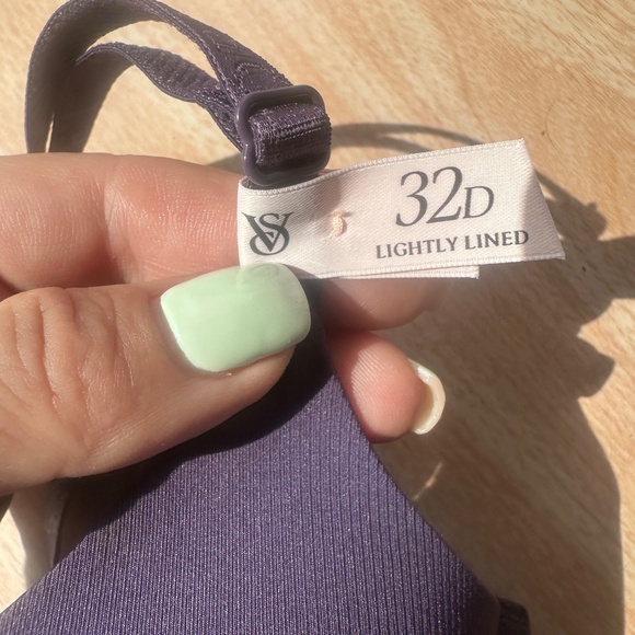 Victoria Secret T-shirt Lightly lined smooth micro-rib demi bra 32 D - Picture 9 of 9